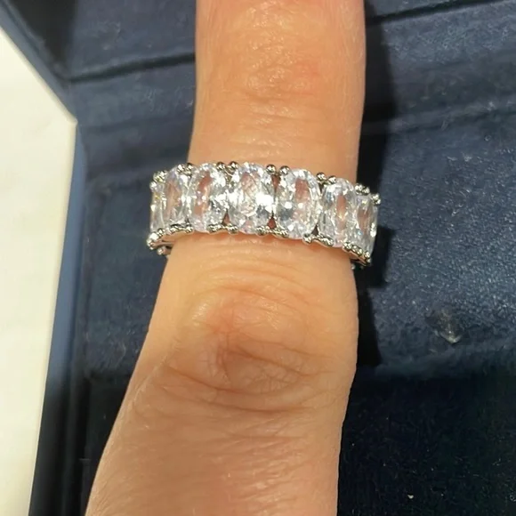 Oval Eternity Band - Picture 3 of 4